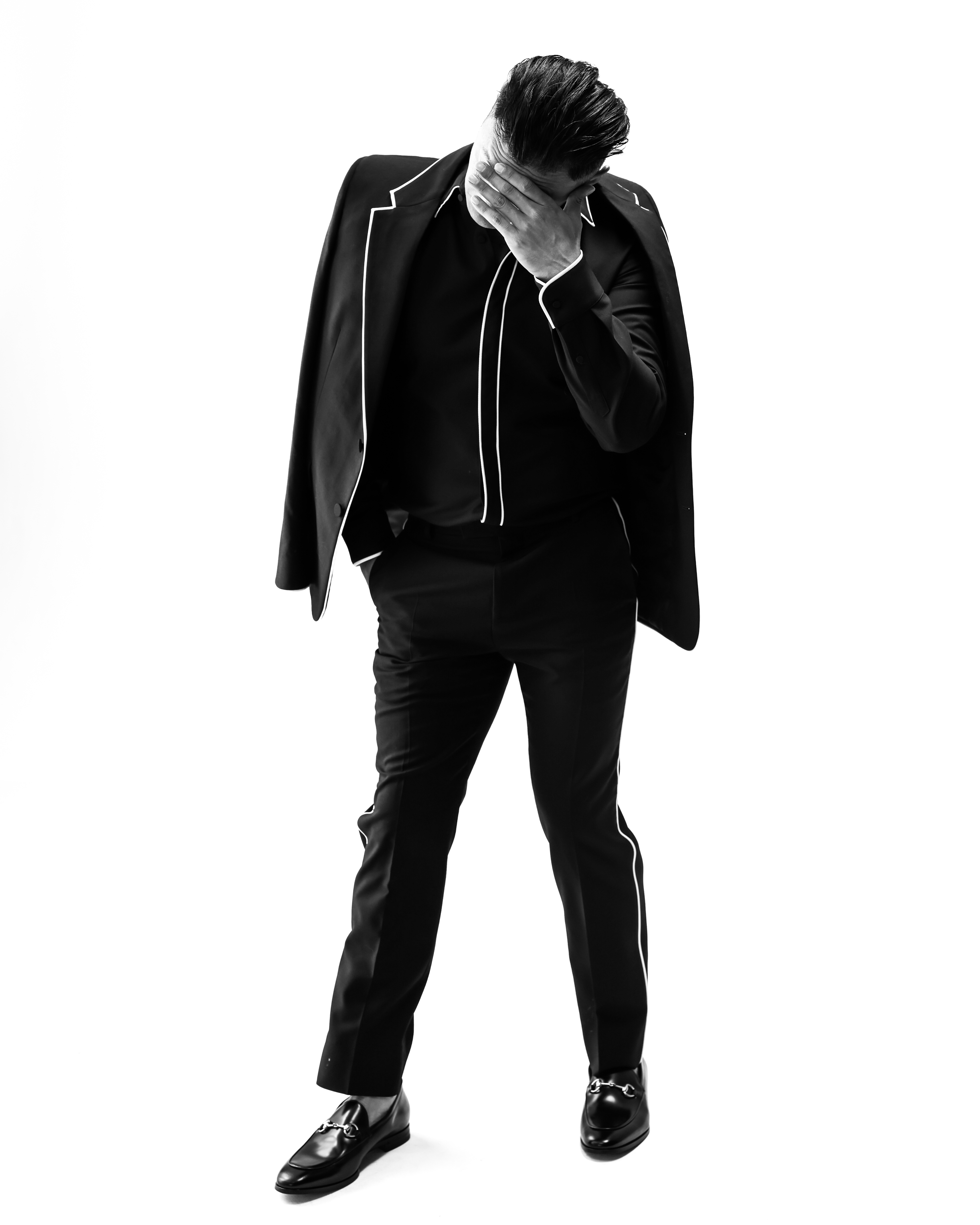SHAWN YUE Portrait 2025 Studio TM SHAWN YUE Portrait 2025 Studio TM